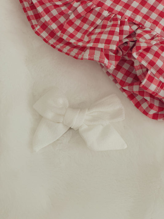 Snow Linen Bow Clip