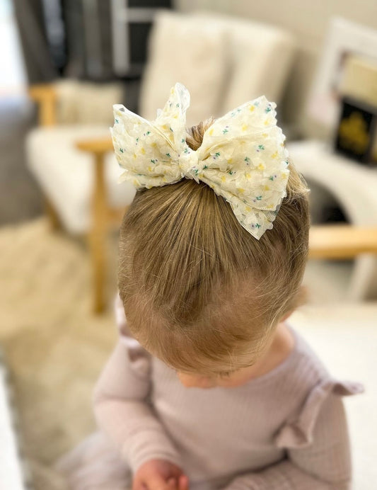 Tianna Classic Bow Clip